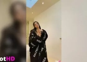 Neiima Fansl nude leaks