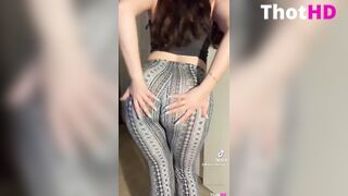 theonlybbystar massive booty leggings flashing