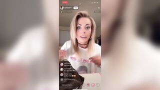 Insta thot flashing her tits on live stream