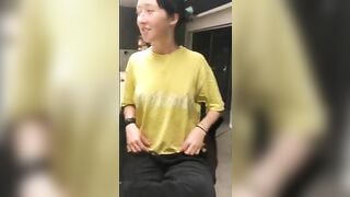 Teen thot flashing tits at school