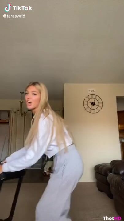 Taraswrld downblouse nip slip
