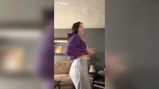 Hippie_j12 braless tits flashing