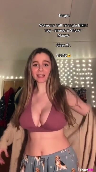 Yellz0 jumbo titties girl slut