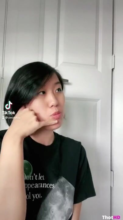 Uwutofu asian thot hairy pussy