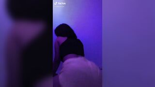 Pao Marquez twerking