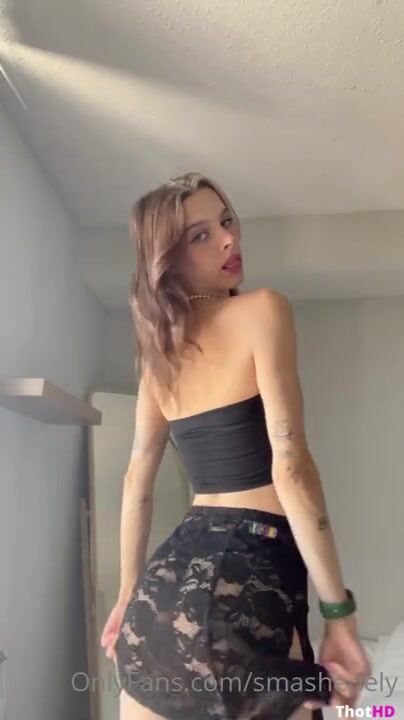 Ashley-matheson Flashing Booty ONLY FANS