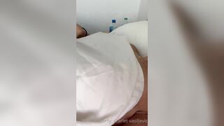 Scarletvas Nude In Bed Teasing OF