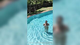 Krissy Taylor Topless Tits Pool OF