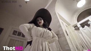 Bishoujo mom Nude Cosplay Showing Sexy Curvy Body OF