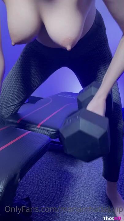 Mariam Hadid Topless Melons Workout OF