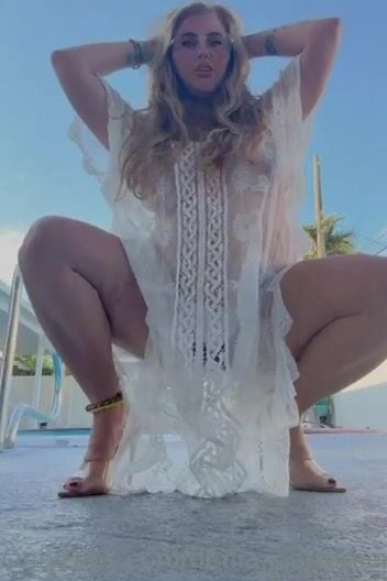 Denia Pettessen aka Oshun lety See Thru Tits OF
