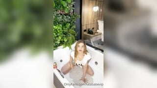 Laura Sahar OF Leaked HD