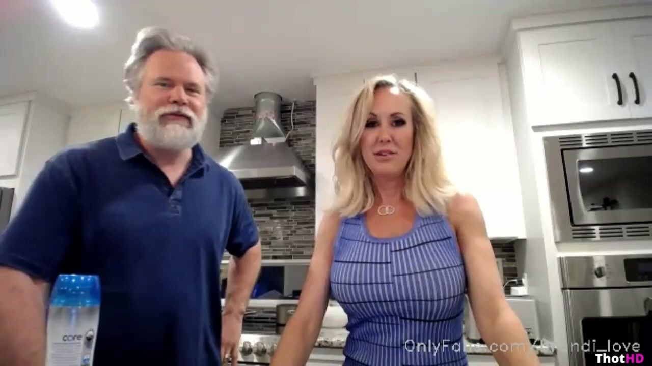Brandi Love Nude In Kitchen ONLY FANS Video