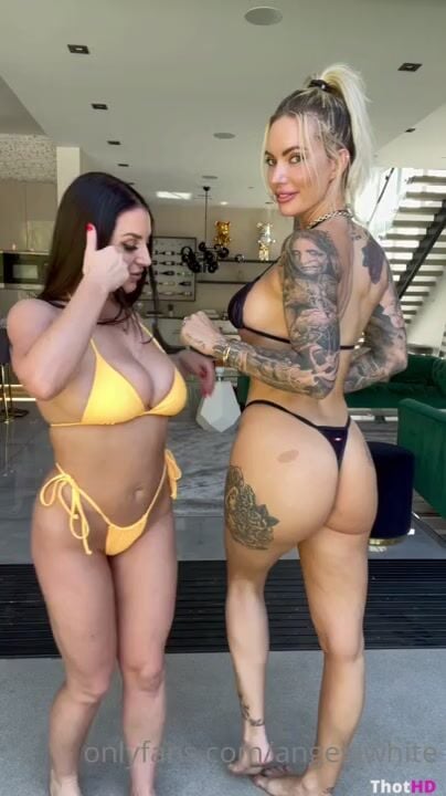 Viking Barbie Lesbian Sex ONLY FANS Video Leaks
