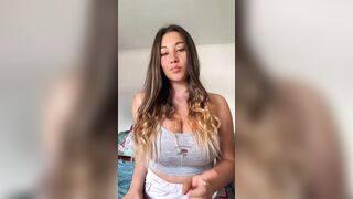 almaagustinaa_ TikTok Video 8