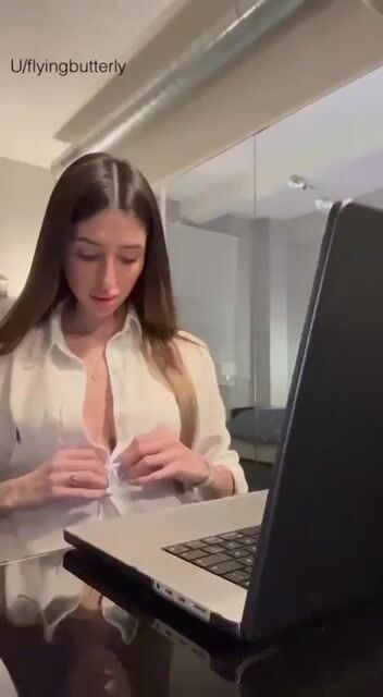 Michelle Comi Leaked OF Video HD 1