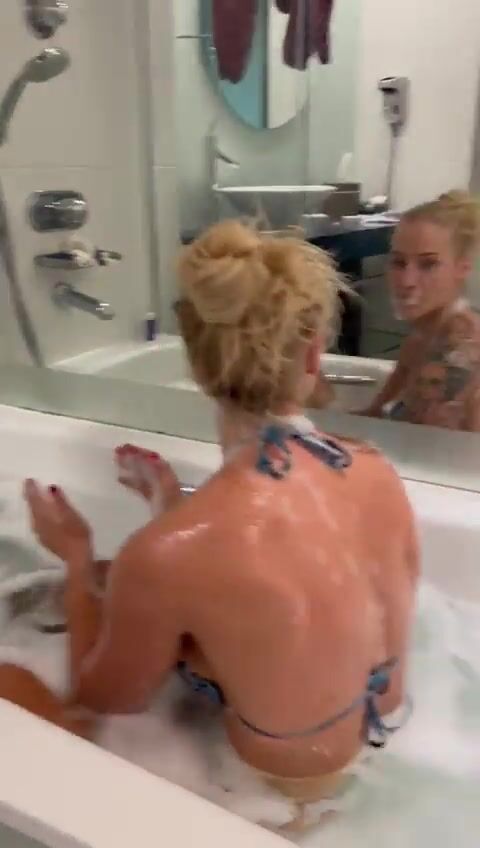 Ebanie Bridges Bathtub Video OF