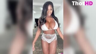 Ellie The Empress aka Ellie Mae New Year video
