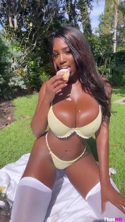 Ellie The Empress aka Ellie Mae Tea Party video1