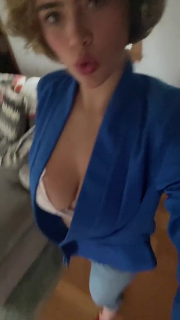 Colleen Big Boobs OF