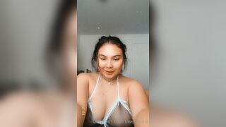 FaveFilipina Sexy Maid Dildo Masturbation ONLYFANS