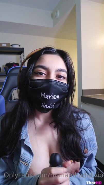 Mariam Hadid Showing Titty Dildo JOI ONLYFANS