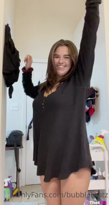 Maddie may Strip ONLYFANS Video Leaked