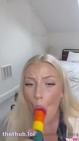 Elsa Thora Leaks of HD 2