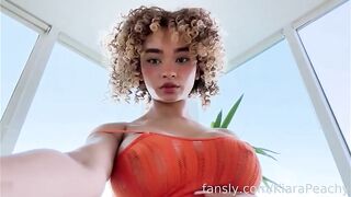 Kiara Peachy Flashing Tits OnlyFans Video