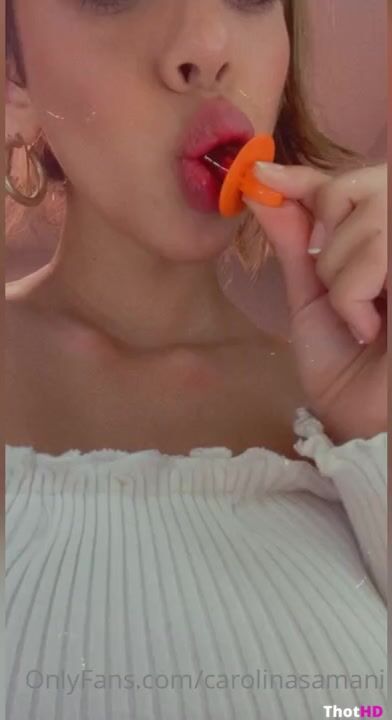 Carolina Samani Ringpop Titties ONLY FANS