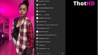 Ximena Saenz & jayymaariee live flashing tittys