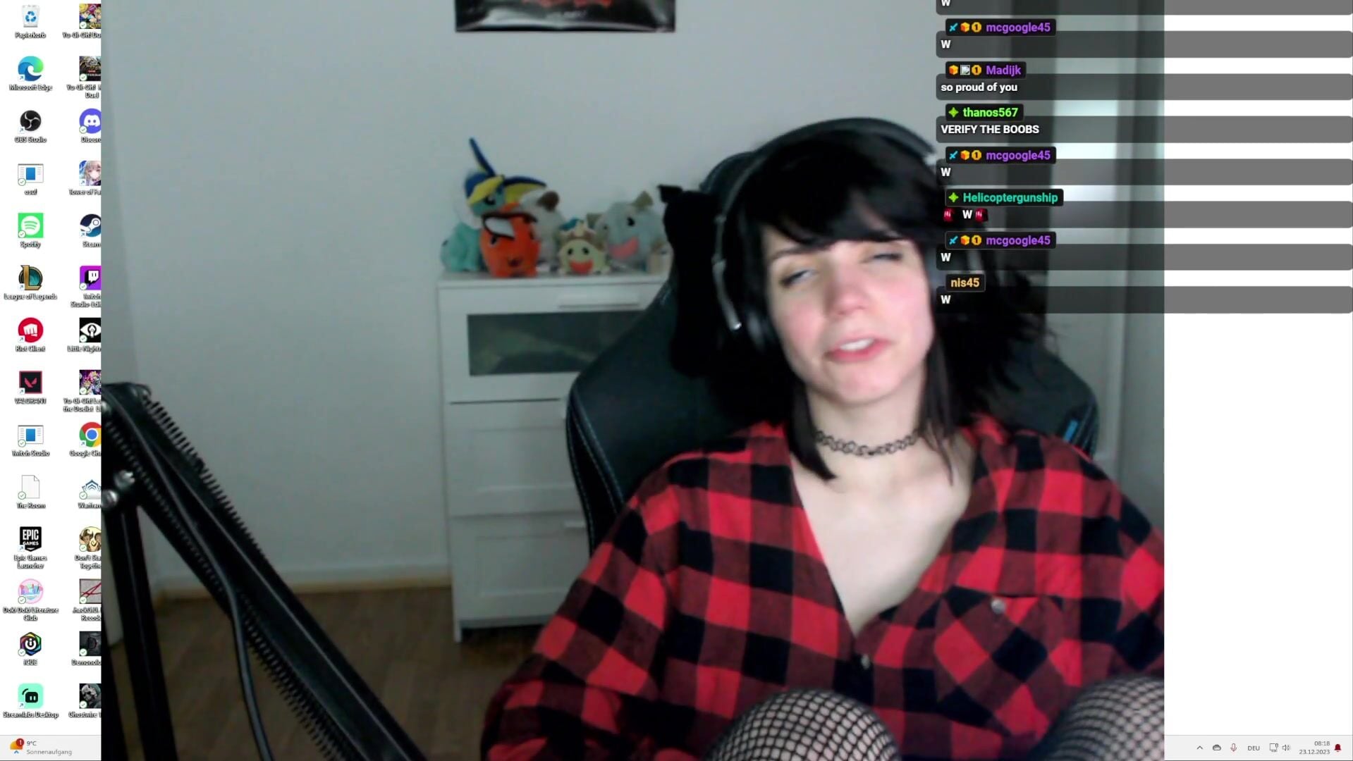 Maki95 Kick Stream (1)
