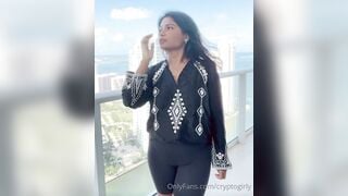 Zara Khan Nude 3
