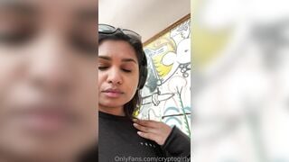 Zara Khan OnlyFans 1