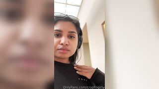 Zara Khan OnlyFans 1
