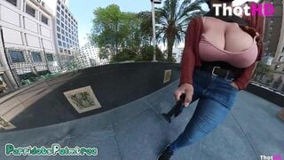 Perridotspalmtree Walking 360