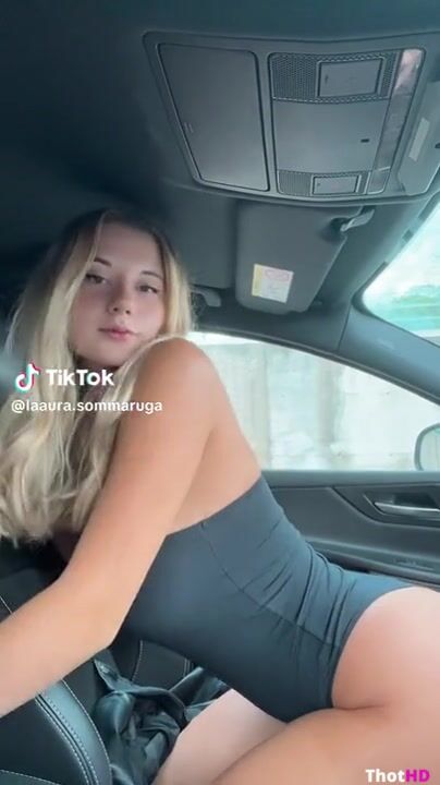 Laura Sommaruga Leak ONLYFANS 4