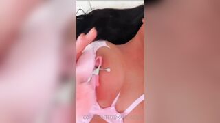 Kate_isobel Ass plug & Vibrating toy Insertion OF