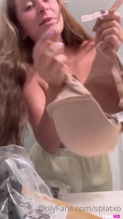 Splatxo Bra Try On