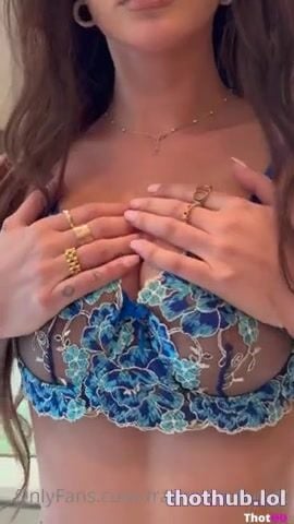 Francesca Farago Hot