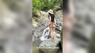 Auhneesh Nicole Tarzan full