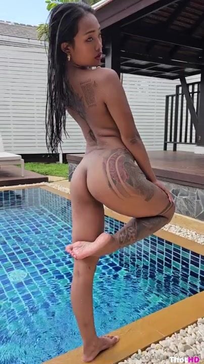 Smiley Mind Nude