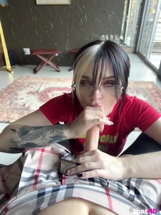 PeachJars POV Blowjob