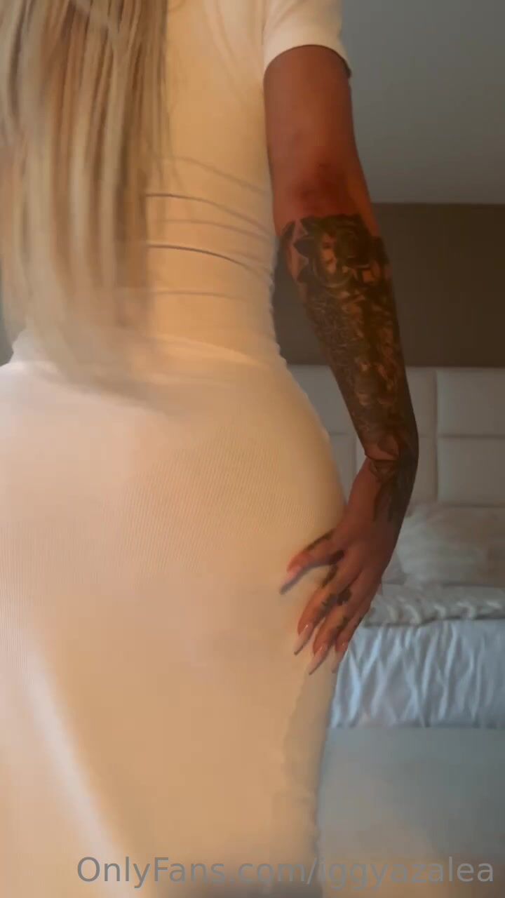 Iggy Azalea Nude 8