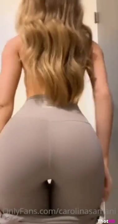 Carolina Samani getting nude ONLYFANS