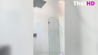 Itsnatalieroush ONLYFANS Hot Nude Body In Shower Video