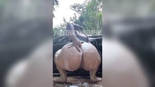 Palethickness Hot Car Wash ONLYFANS