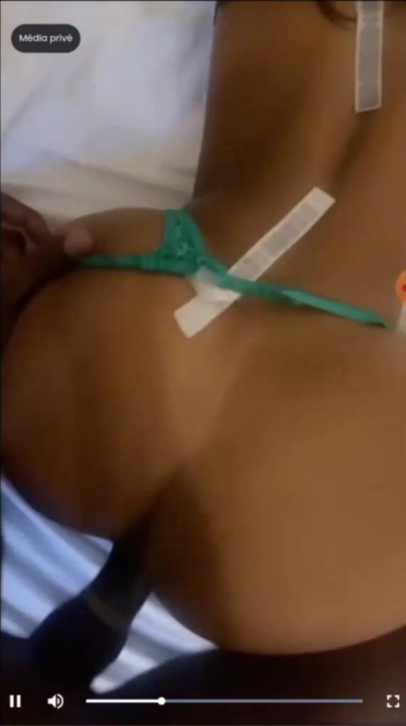 Poca aka Poca_rbxx, Pocarbx, poca56, poca59 ONLY FANS Doggy BBC Video