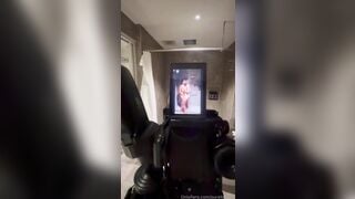 Heralteregoo ONLYFANS Behind Scenes Lesbian Showering