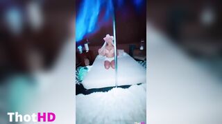 therealbrittfit NEW BG I GOT FUCKED A FESTIVAL Because ITS MY BIRTHDAY